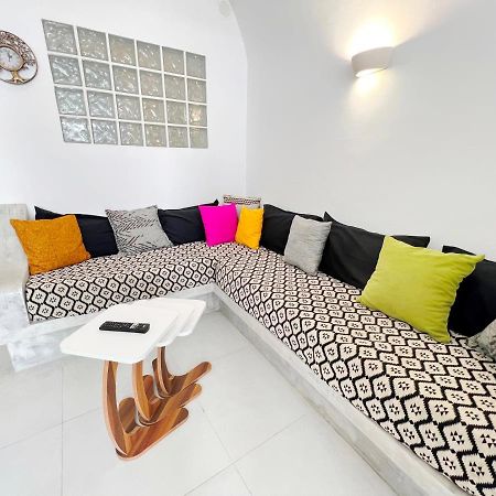 Вилла Poli Cave House Santorini Тира Экстерьер фото